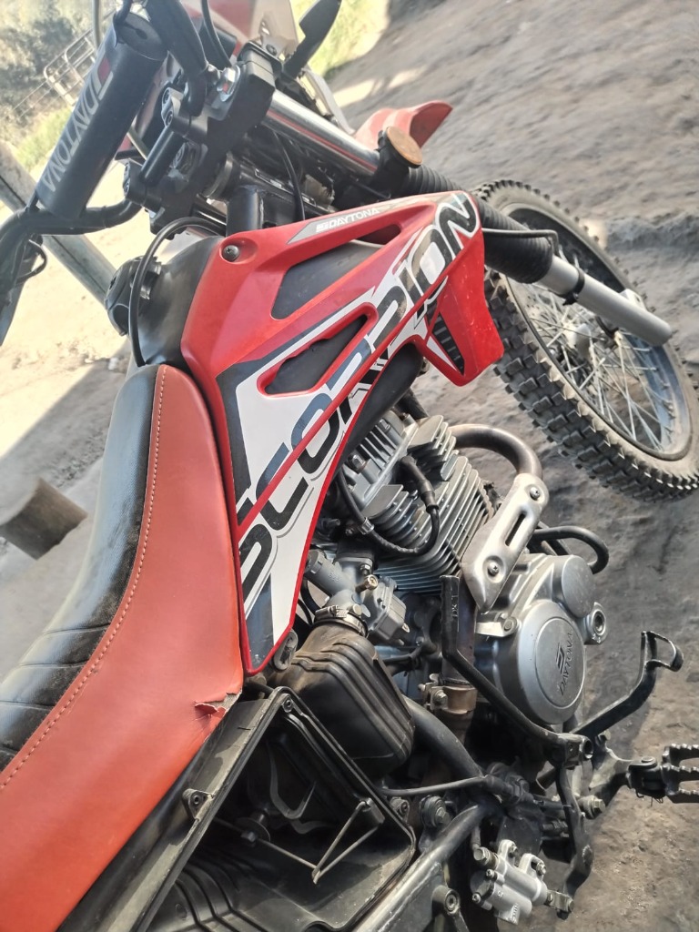 Moto Cross Roja