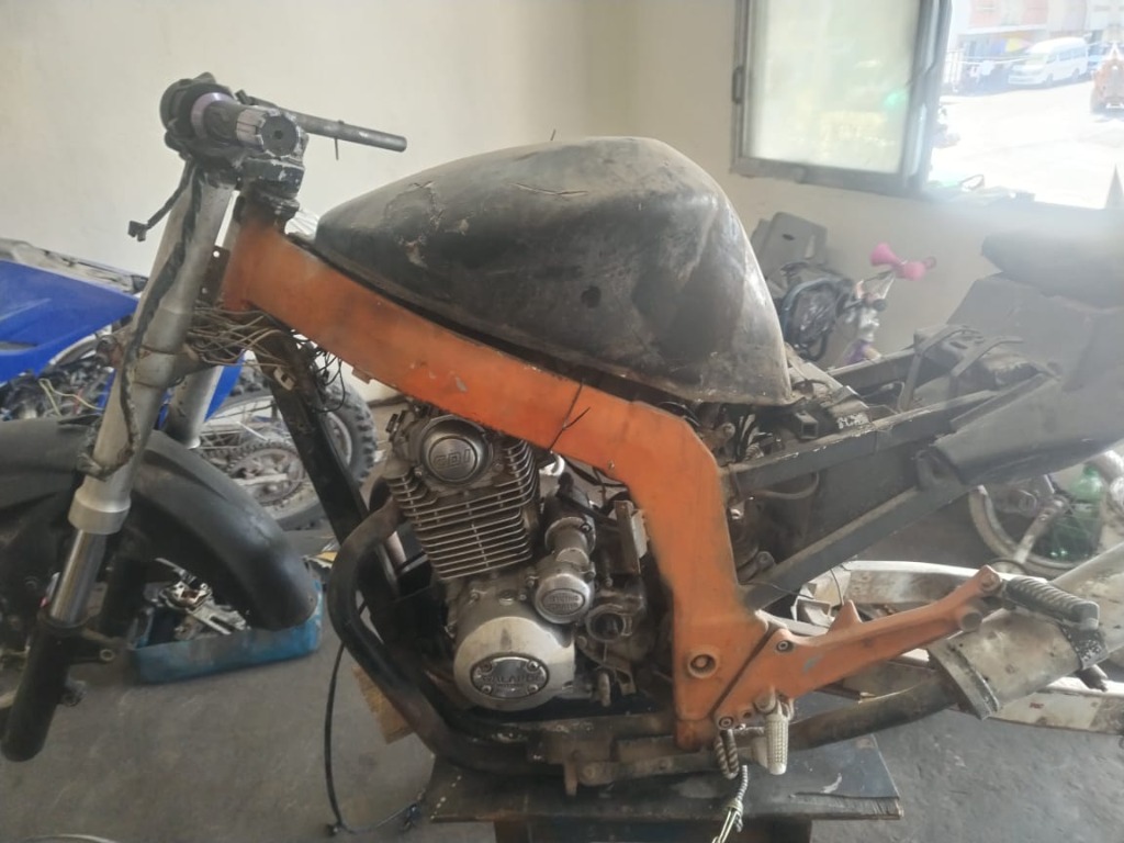 Restauración Chasis Naranja 1