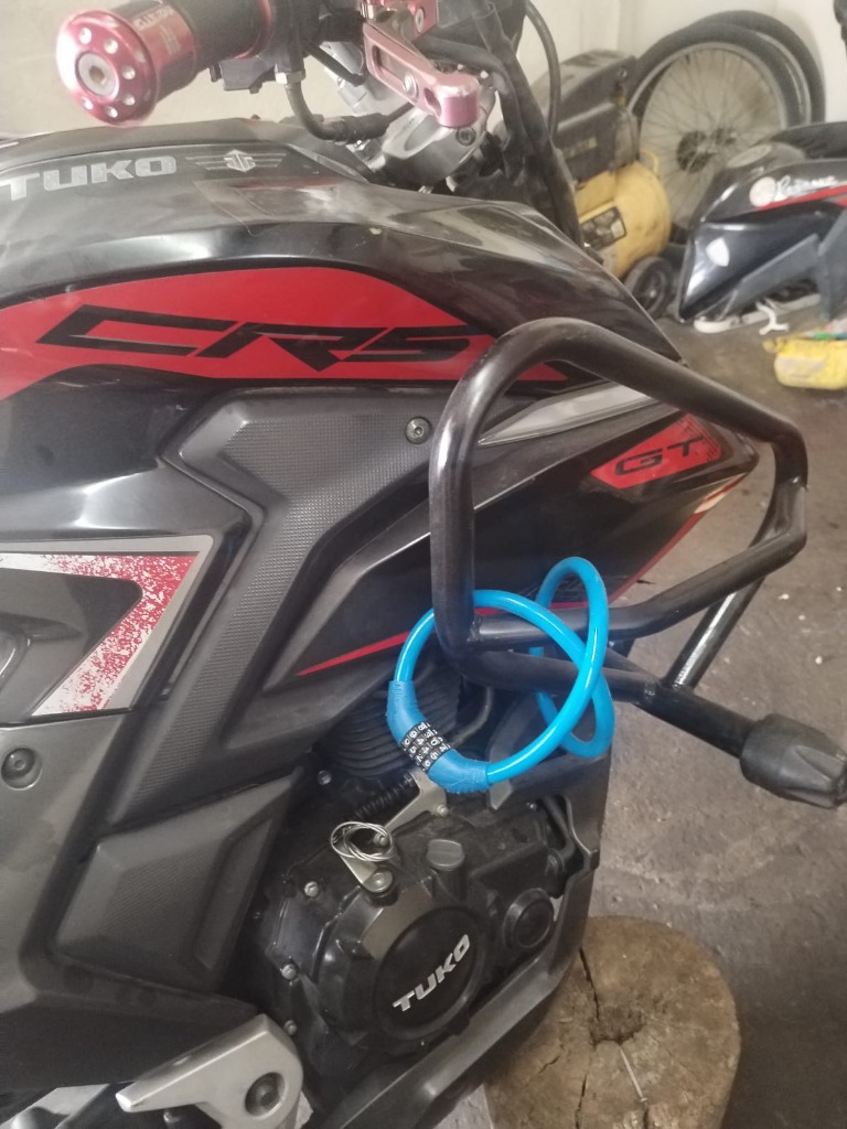 Mantenimiento Moto Negra